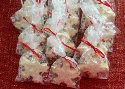 bags of shortbread cookies