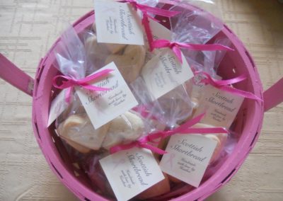 Pink basket with tea bags